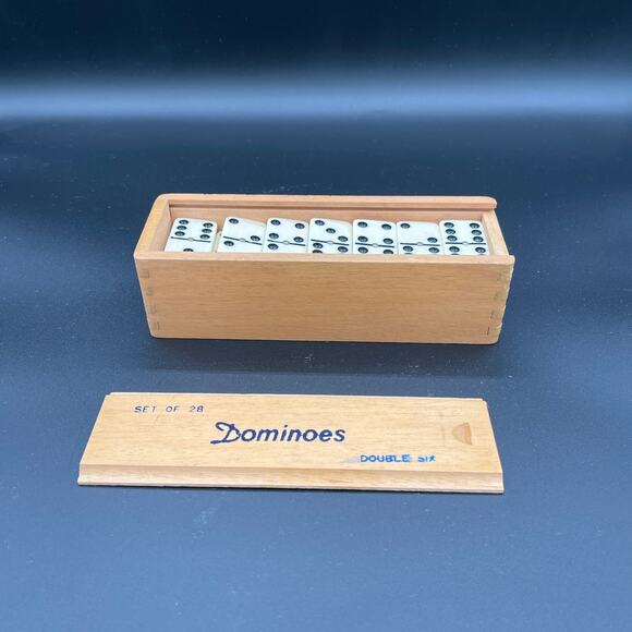 Vintage Double Six Dominoes in Wooden Box Full Set of 28 with Spinner/Pivot - Picture 1 of 9